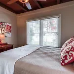 Bette\'S Beach House