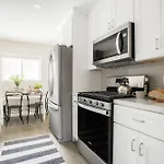 Seashore Buyout By Avantstay Sleeps 21 7 Spaces