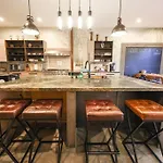 Bamboo Loft 6Br, 24 Guests