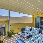 Sunny Socal Hideaway Less Than 2 Miles To Pacific Beach!