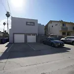 3Bed 3Bath Blocks To The Beach And Bay In Pb