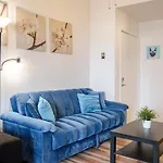 Studio Apartment With Pool In The Heart Of Missionvalley
