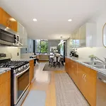 New York Style Penthouse In The Heart Of The City