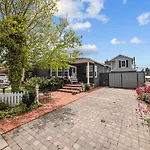 A4609A - Sunset Cliffs Dream Home