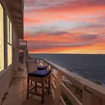 P1486M - Cliffs Oceanfront Villa