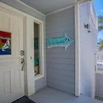 B832 - Balboa Retreat