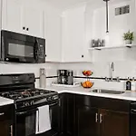 Coastal Retreat 1Br Steps To Ocean & Peek Views