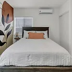 Artistic Haven Single Story Sanctuary With Murals