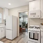 Cozy Ocean Beach Bungalow