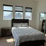 Cozy North Park Townhome