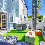 Casa Azul Lower