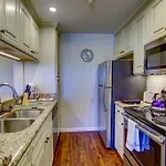 Sunshine Suites At Hillcrest