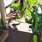 West Park Inn