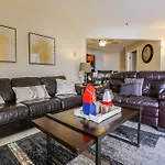 Oceanfront 2Br In Pacific Beach By Sonder
