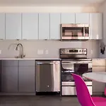 Colorful 2Br In Hillcrest By Sonder