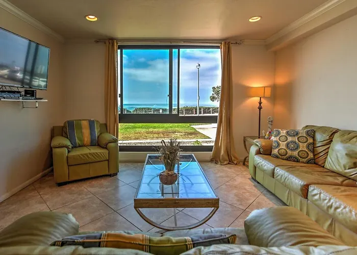 San Diego Condo On Boardwalk - Steps To Beach!