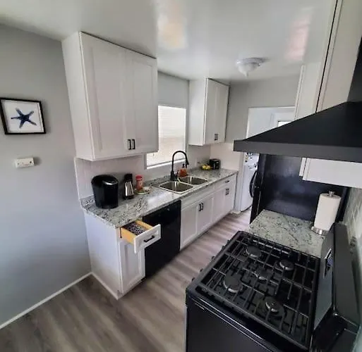 Summer Dream Rental House, Pacific Beach!