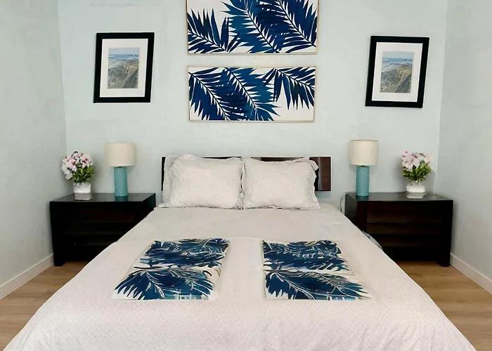 Charming Ocean Beach 2Br