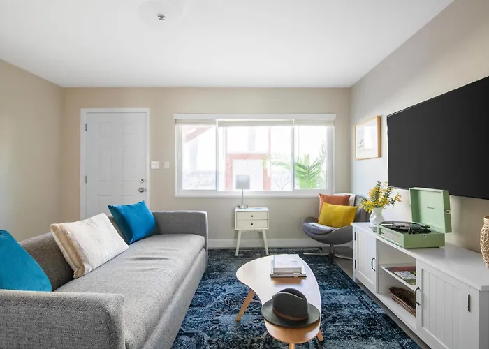 Seashore Buyout By Avantstay Sleeps 21 7 Spaces