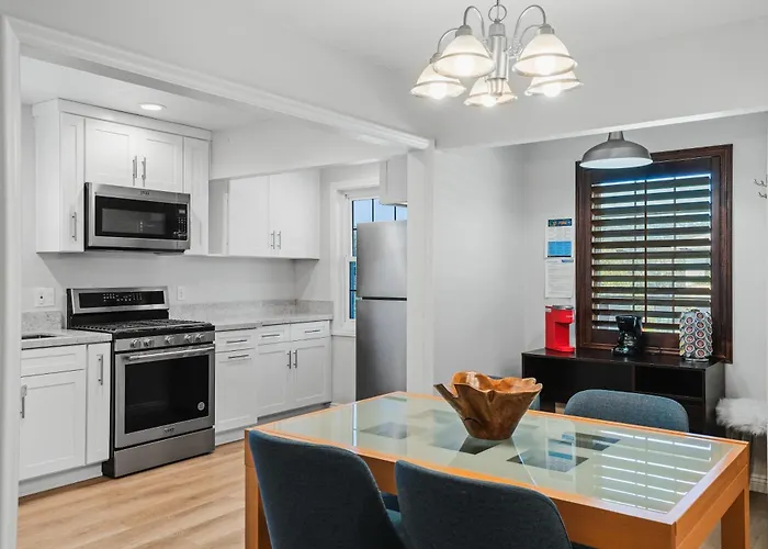Peaceful Getaway With Renovated Amenities