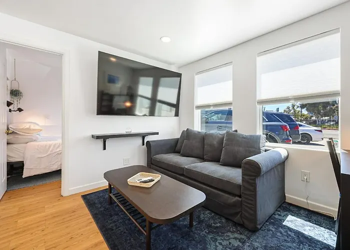 Harborside Suite 08 With Hot Tub