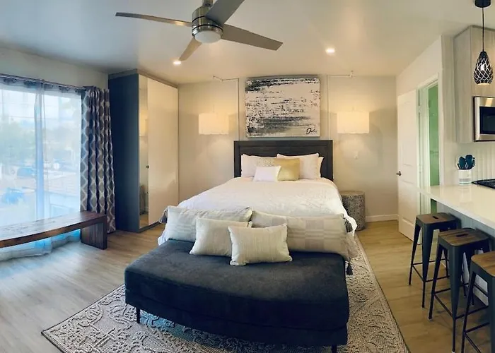 Stunning Ocean Beach Gem - Has Everything!