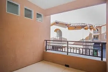 Sunshine Suites At Mission Valley