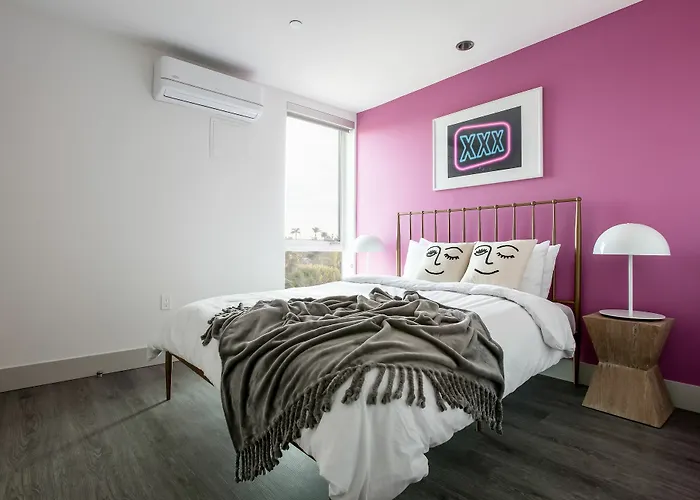 Colorful 2Br In Hillcrest By Sonder