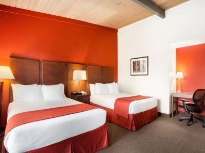 Hotel Ramada By Wyndham North & Conference Center San Diego