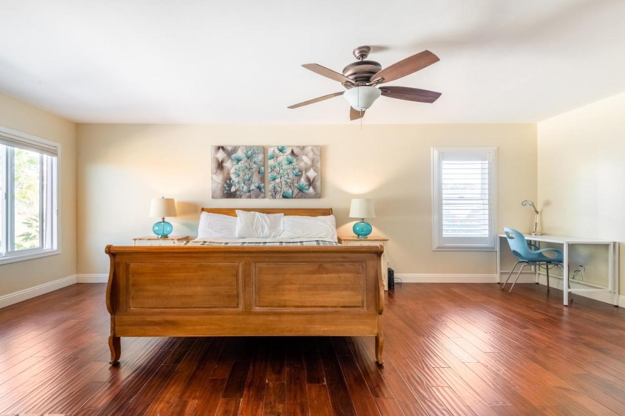 Luxury House, Beach, Pool & Pet-friendly Holiday home *