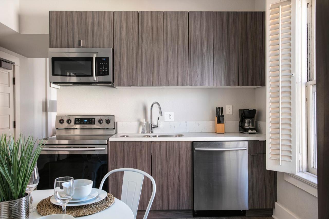 Sd Luxury Apts Best Area Aparthotel