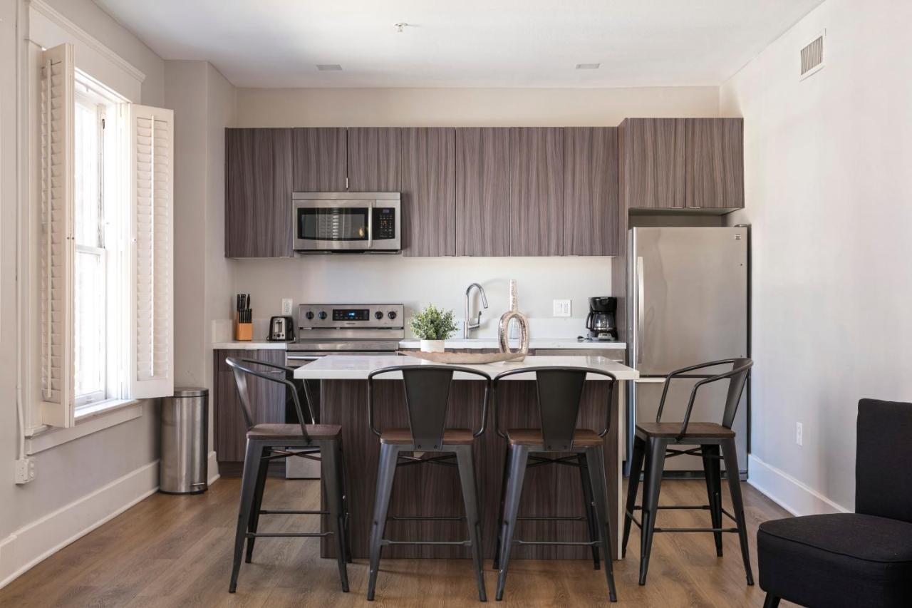 Sd Luxury Apts Best Area *