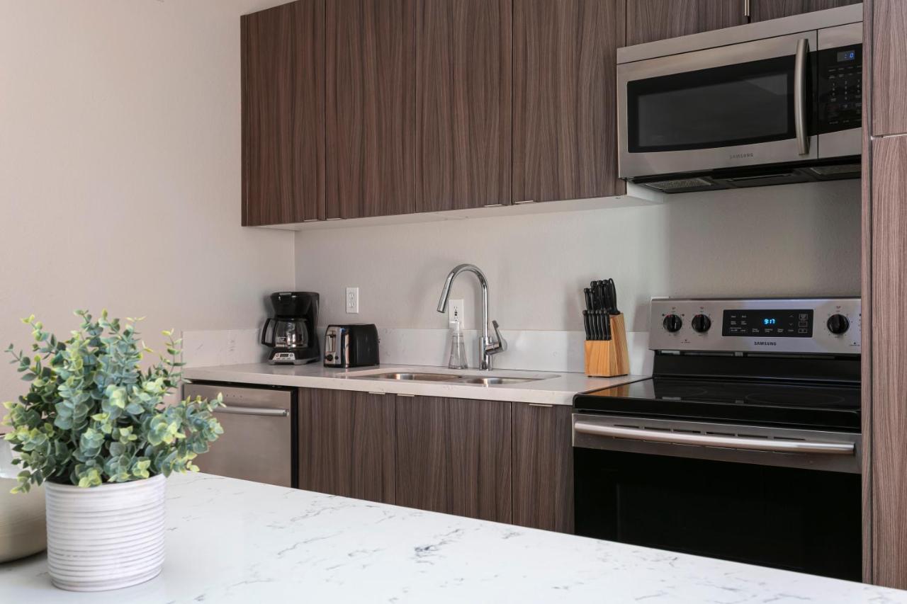 Sd Luxury Apts Best Area