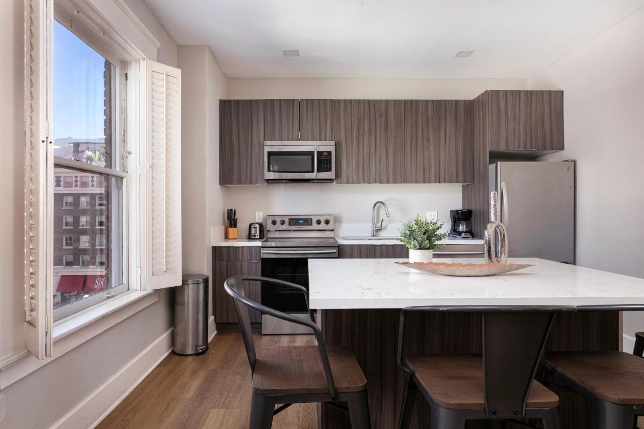Sd Luxury Apts Best Area Aparthotel