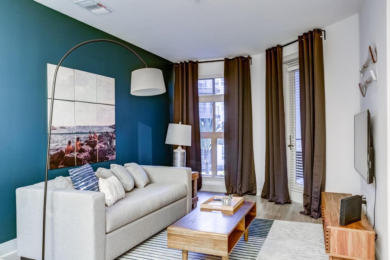 Luxury Apts Near Sdsu By Wanderjaunt Apartment San Diego