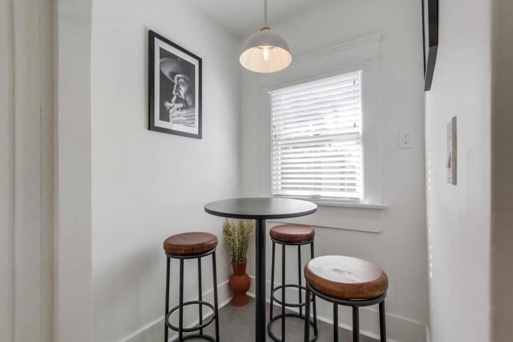Holiday home 1bd Craftsman 15 Min To Beaches, Zoo, Balboa Park San Diego