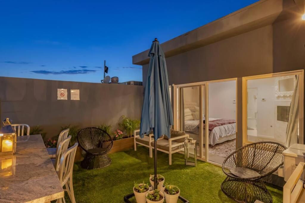 Spectacular View- Luxurious 4bd 4ba Holiday home