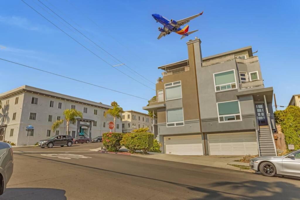 Holiday home Spectacular View- Luxurious 4bd 4ba *