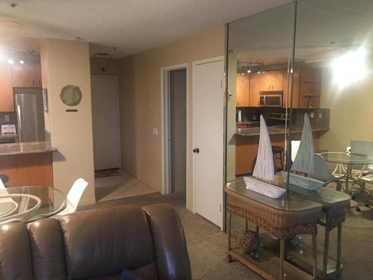 Apartment By The Sea