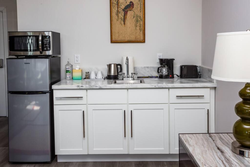 Centrally Located Cozy In Sd * San Diego