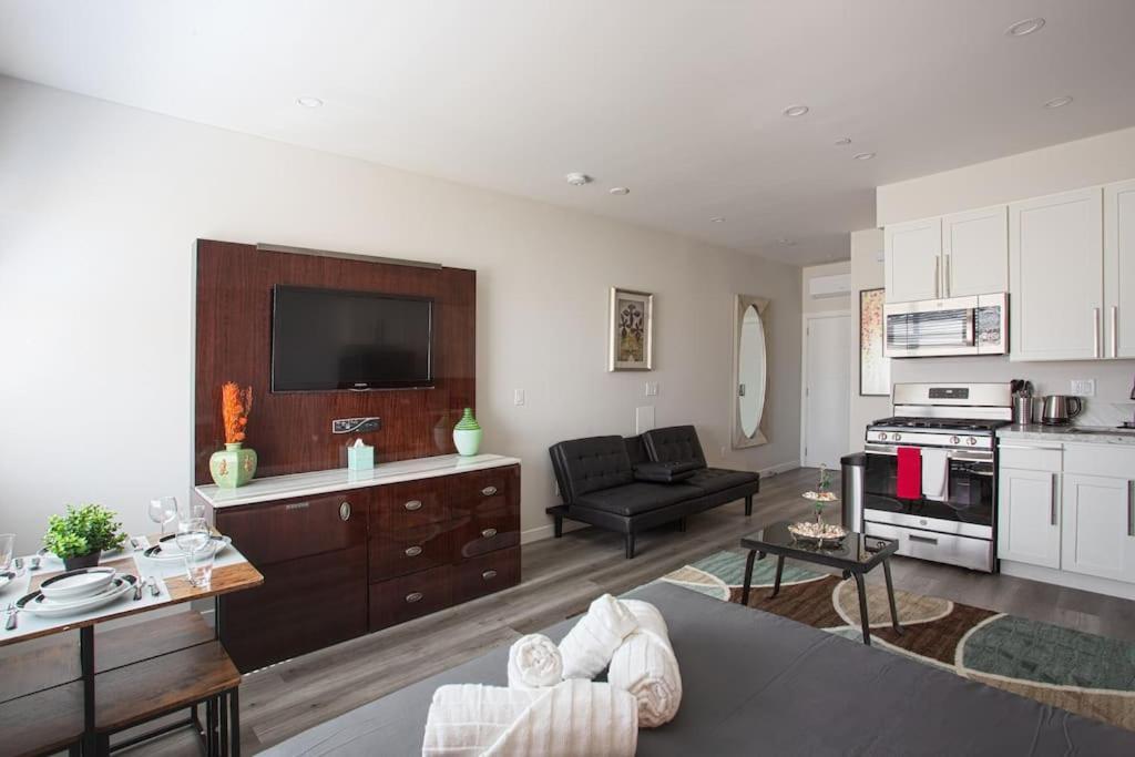 Apartment Lovely W Full Kitchen In Heart Of San Diego