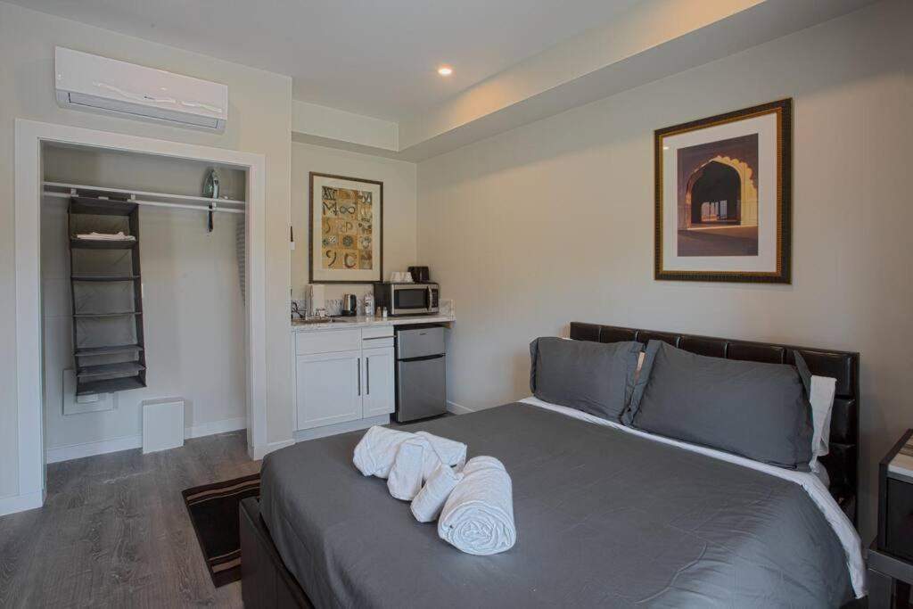Inn Cute With Large Balcony And Great Park View