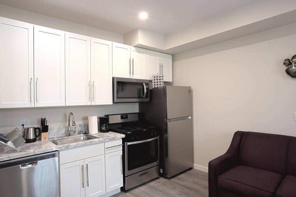 Apartment Luxurious One Bedroom With Balboa Park View *