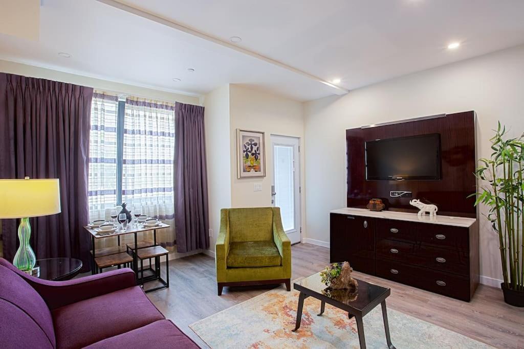 Apartment Luxurious One Bedroom With Balboa Park View San Diego