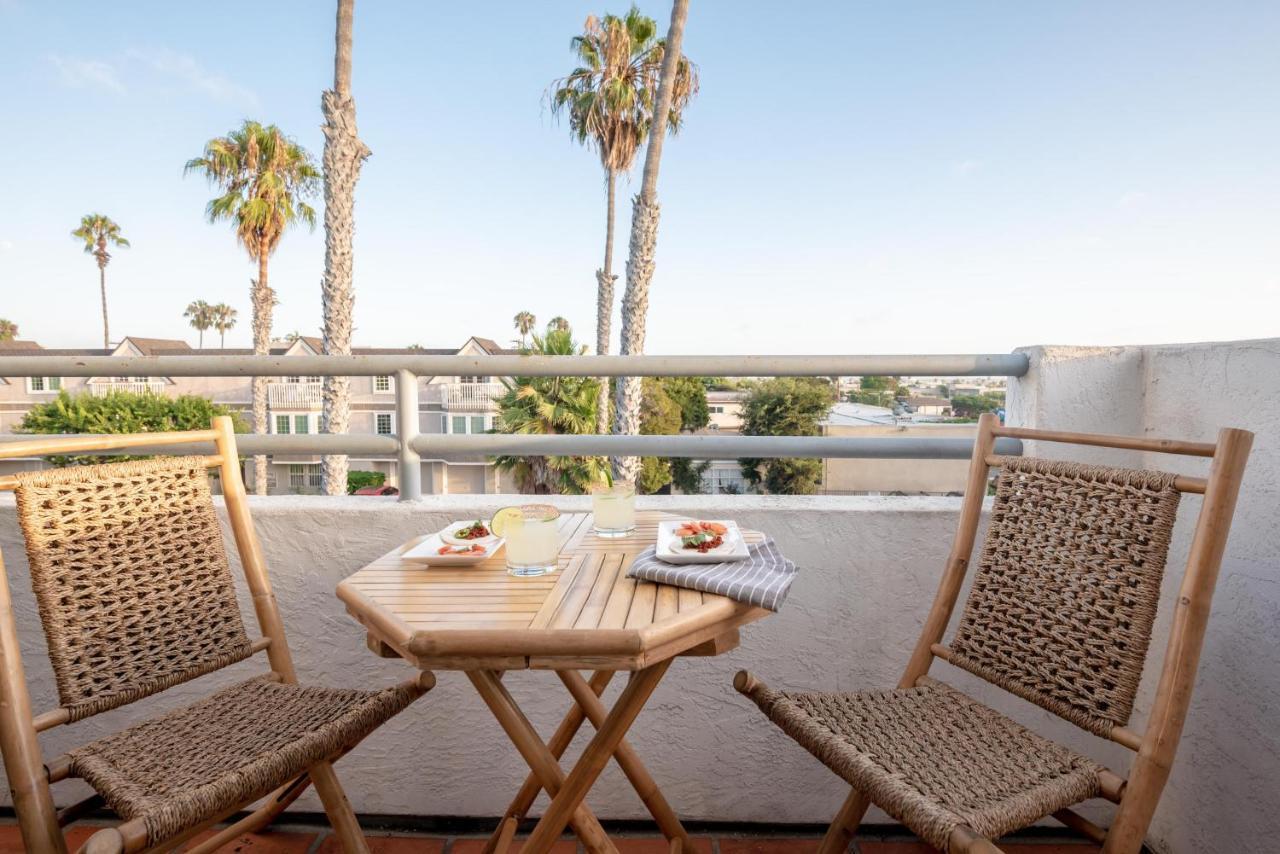 10 Min From Belmont Park - Sleeps 28 By Avantstay Holiday home San Diego
