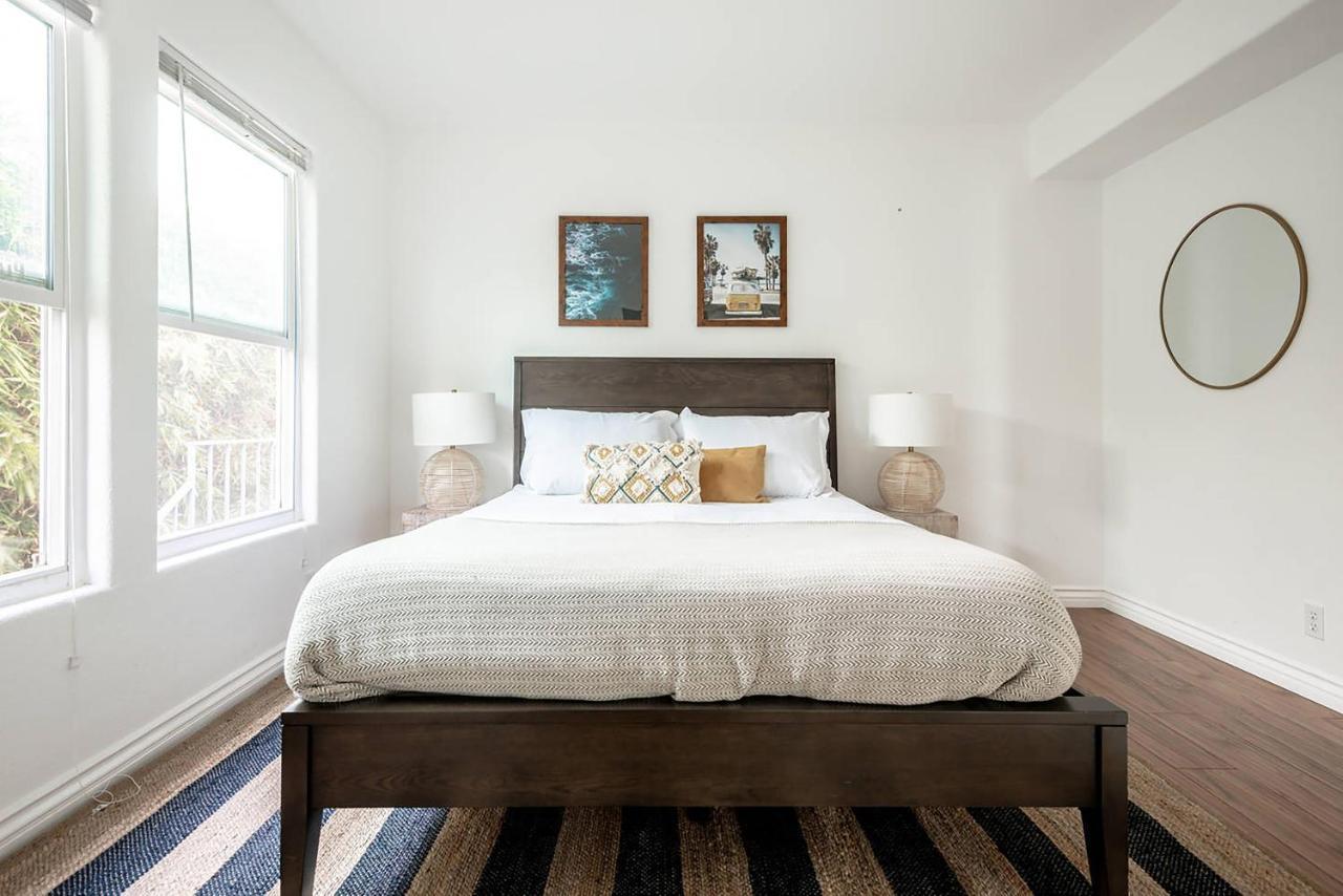 10 Min From Belmont Park - Sleeps 28 By Avantstay Holiday home *