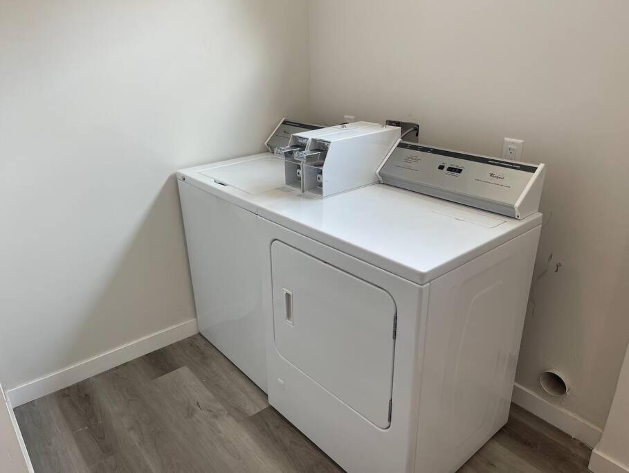 Inn One Bedroom With Luxurious Furnitures