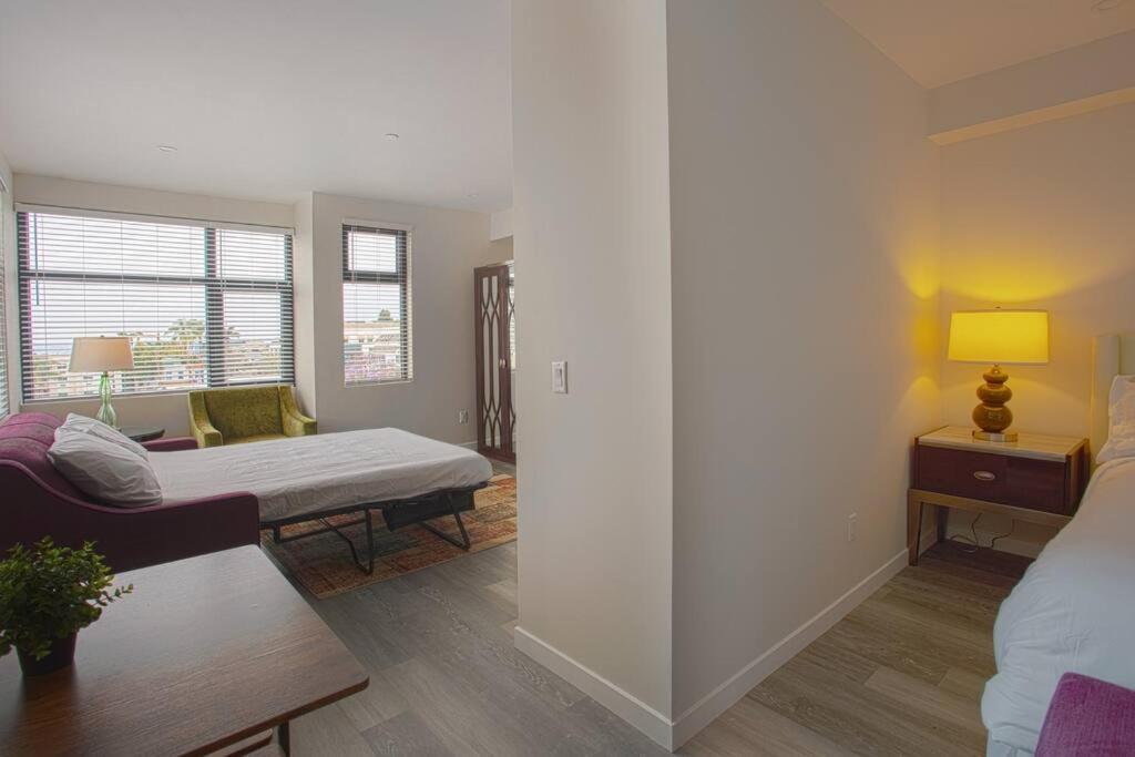 Cali King Size One Bedroom Luxurious In Dtsd Apartment *