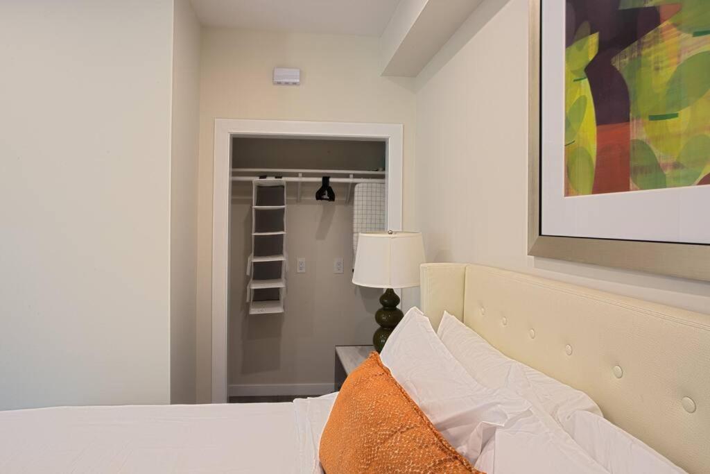 Luxurious One Bedroom With Balboa Park View San Diego