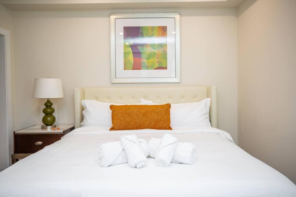 Apartment Luxurious One Bedroom With Balboa Park View San Diego